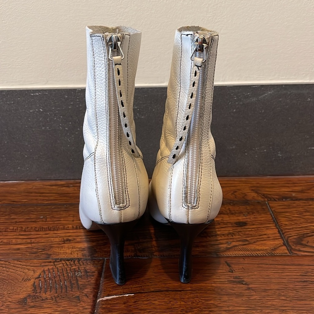 TOPSHOP Booties - Picture 3 of 6